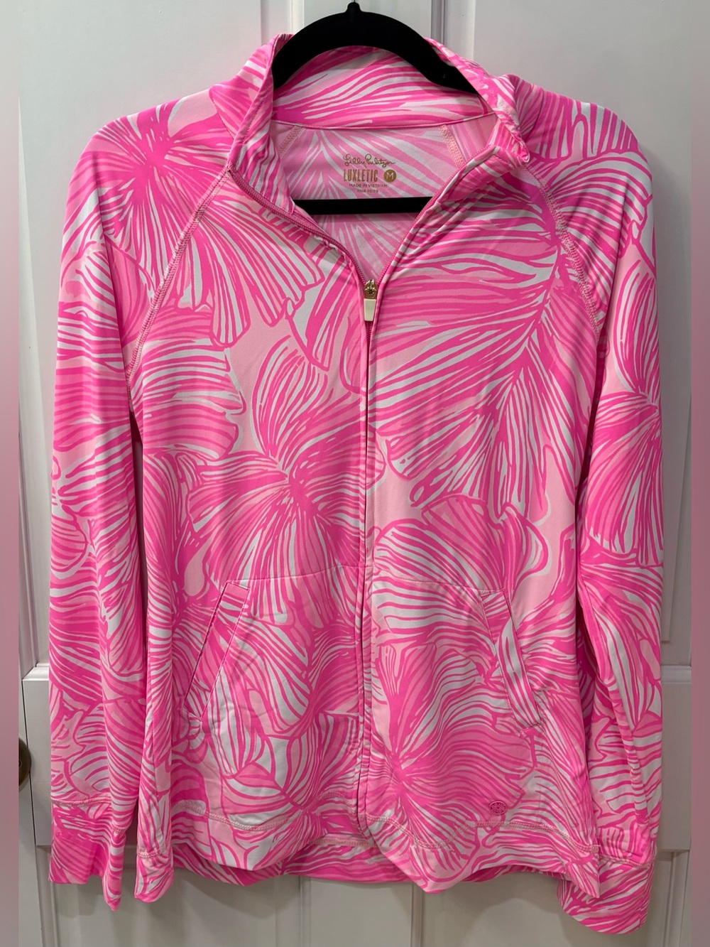 Lilly Pulitzer Luxletic Hadlee Zip Up Jacket UPF50 Pink Fronds Place Size Medium